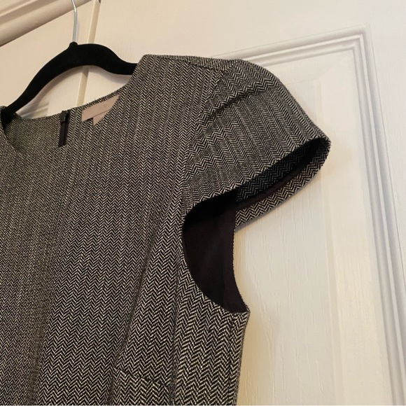 H&M work attire grey dress - Picture 4 of 6